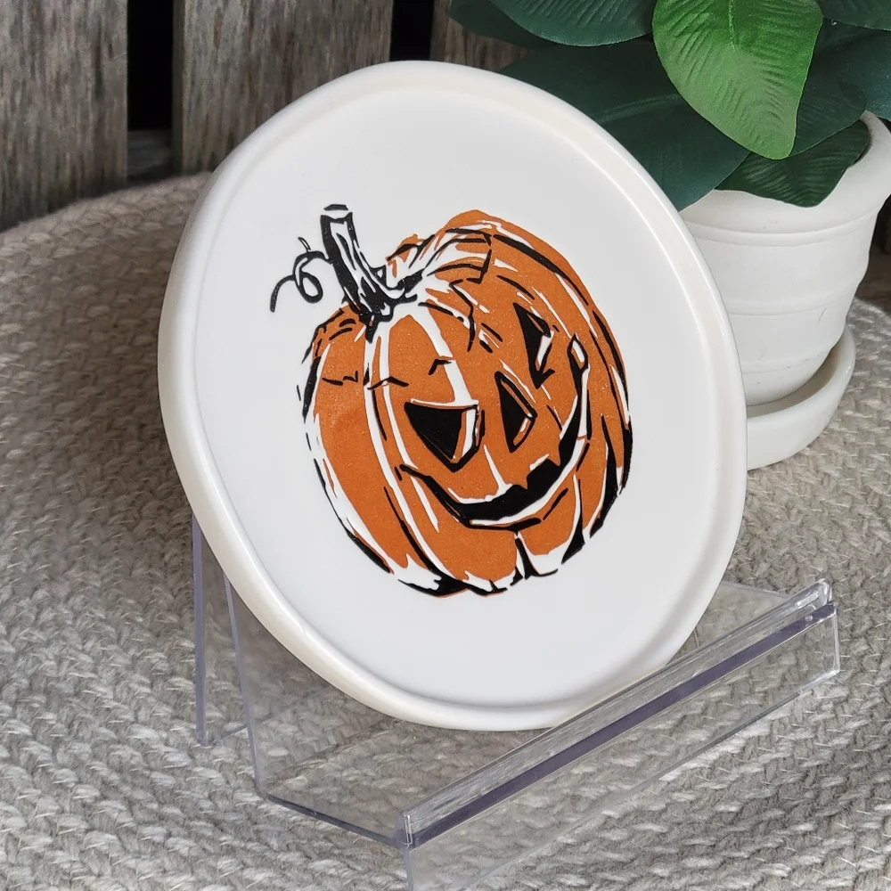 Carved Pumpkin THRESHOLD 6